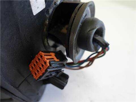 Foto 4ª: Retrovisor Izquierdo Peugeot 206 1.4 BASICO 68CV 50KW [8HZ (DV4TD)] (2009)