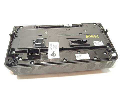 Foto 3ª: Mando Climatizador Land Rover Discovery 2.0 TD4 CAT 150CV 110KW [204DTD] (2016)