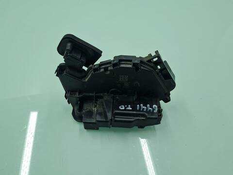 Cerradura Puerta Trasera Derecha Volkswagen Polo ADVANCE 95CV 70KW