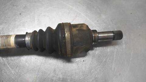 Foto 3ª: Transmision Delantera Izquierda Citroen Xsara 1.6 HDI 90 SX PICASSO 90CV 66KW [9HX] (2010)