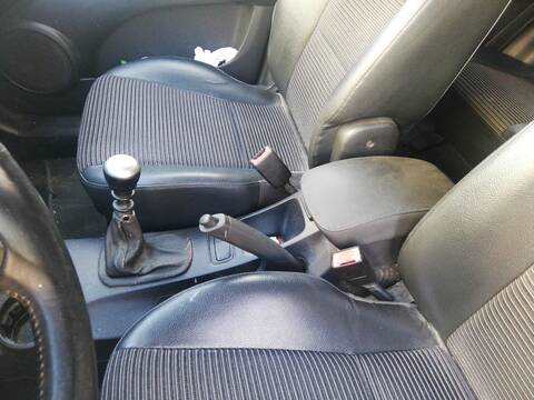 Consola Central Kia Sportage D4EA