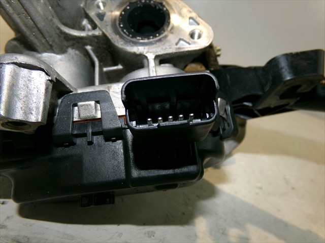 Foto 4ª: Valvula EGR Citroen C4 1.6 HDI 2010-2018 [BH02] (2015)