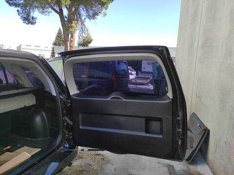 Foto 2ª: Portón Suzuki Grand Vitara F9Q (2007)