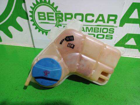 Foto 2ª: Deposito Expansion Audi A4 2.5 TDI 120KW) 163CV (2000)