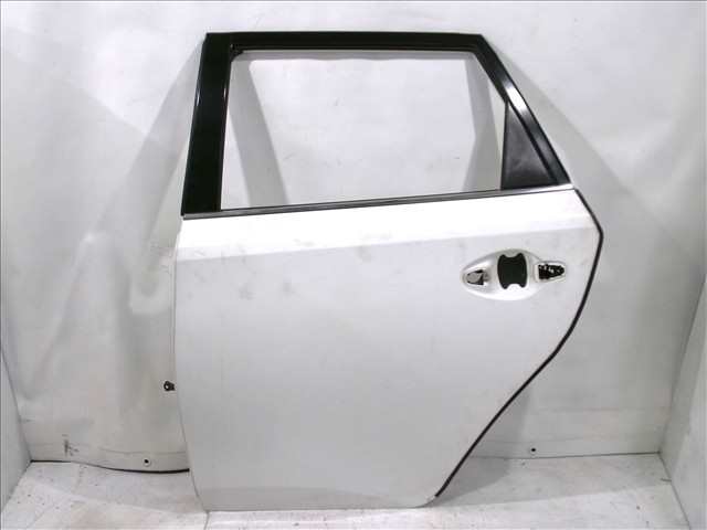 Puerta Trasera Izquierda Toyota Auris 2.0 D FAMILIAR, 2012-2015