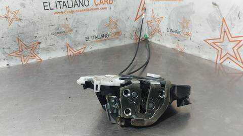 Foto 4ª: Cerradura Puerta Delantera Derecha Toyota Yaris HYBRID FEEL 101CV 74KW [1NZ] (2016)