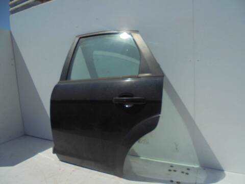 Foto 2ª: Puerta Trasera Izquierda Ford Focus BUSINESS 90CV 66KW [HHDA] (2008)