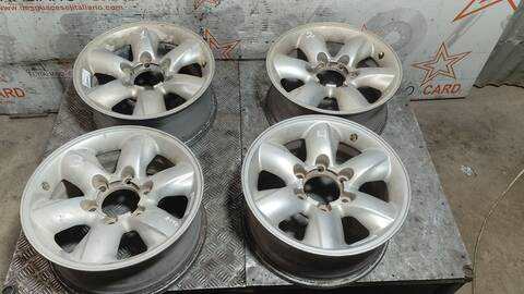 Juego LLantas Nissan Terrano COMFORT 125CV 92KW