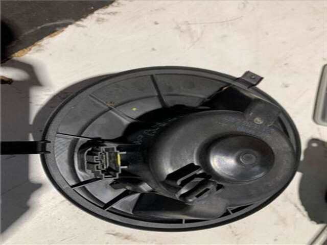 Foto 2ª: Calefacción Volkswagen Caddy 1.6 TDI [CAYE]