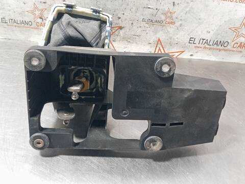 Foto 3ª: Palanca de Cambio Chevrolet Captiva 2.2 VCDI LT 2WD 163CV 120KW [Z22D1] (2012)