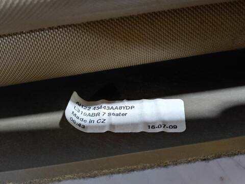 Foto 2ª: Bandeja Trasera Land Rover Discovery TDV6 HSE AUT. 245CV [306DT] (2009)