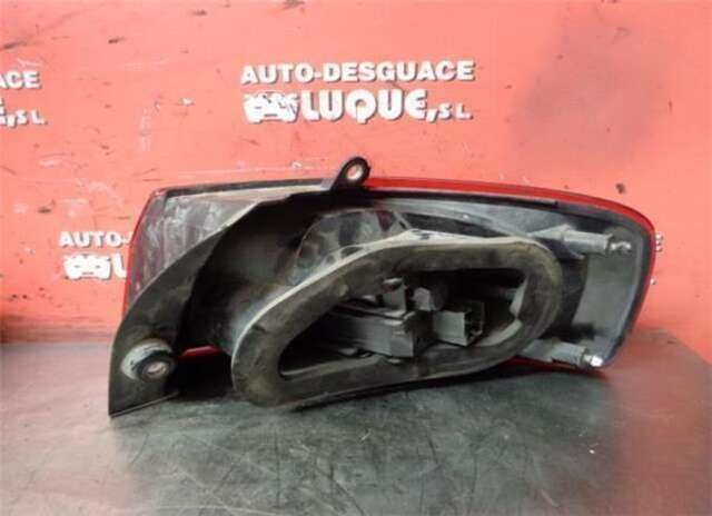Foto 2ª: Piloto Trasero Izquierdo Fiat Croma 1.9 8V MULTIJET ACTIVE (12.2007- ) [1.9 LTR. - 88 KW 8V JTD CAT (939A1000 - 192A8000)]