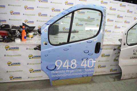Foto 3ª: Puerta Delantera Izquierda Opel Vivaro COMBI 2.9T LARGO [G9U730] (2001)