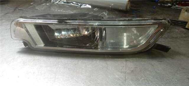 Foto 2ª: Faro Antiniebla Delantero Derecho Volkswagen Passat 1.6 BLUEMOTION [1.6 LTR. - 88 KW TDI DPF] [DCX]