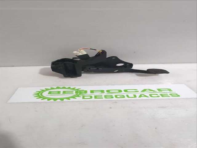 Foto 2ª: Pedal Freno Dacia Duster 1.0 TCE 90 91CV [H4D 470] (2017)