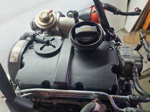 Foto 4ª: Motor Completo Volkswagen Polo HIGHLINE 75CV 55KW [AMF] (2003)