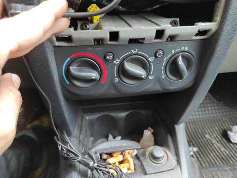 Mando Calefacción A. A. Renault Clio D7F720