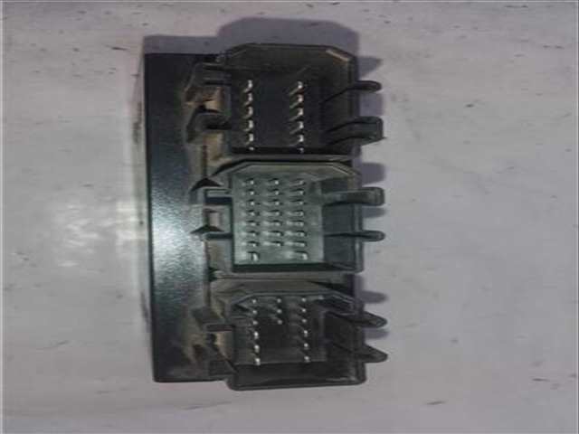 Foto 3ª: Modulo Confort BCM Seat Toledo 1.9 SELECT [1 9 LTR. - 81 KW TDI] 110CV