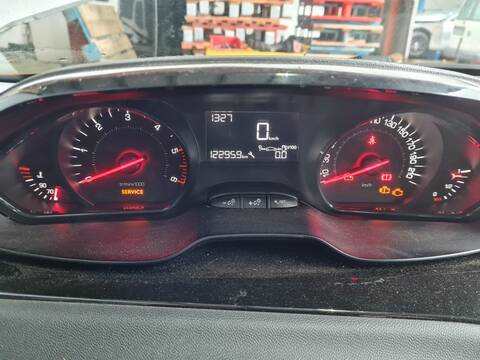 Cuadro de Instrumentos Peugeot 208 BUSINESS LINE 68CV 50KW