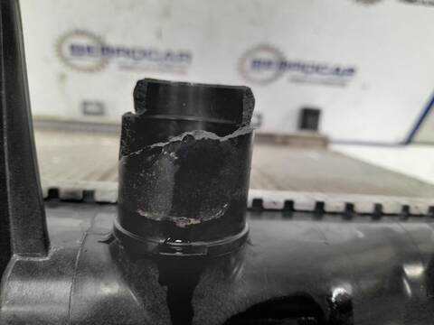 Foto 3ª: Radiador Motor Hyundai Getz 1.1 12V CAT 63CV [G4HG] (2002)