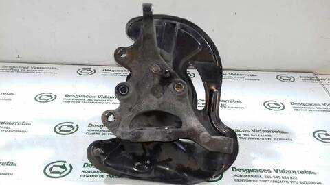 Foto 3ª: Mangueta Delantera Izquierda Mercedes Clase C 160 220 CDI 203.006) BERLINA 143CV 105KW [OM 611.962] (2004)