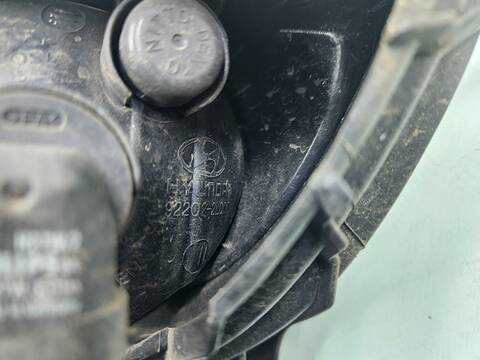 Foto 4ª: Faro Antiniebla Delantero Derecho Hyundai i30 PREMIUM 140CV 103KW [D4EA] (2008)