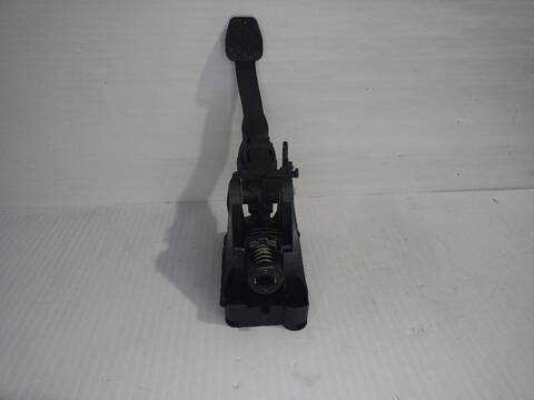 Pedal Embrague Volkswagen Touran ADVANCE BMT 110CV