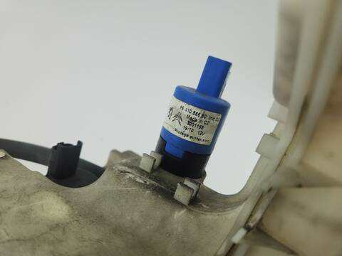 Foto 4ª: Deposito Limpiaparabrisas Peugeot 407 3.0 HDI COUPE 241CV 177KW [X8Z] (2010)