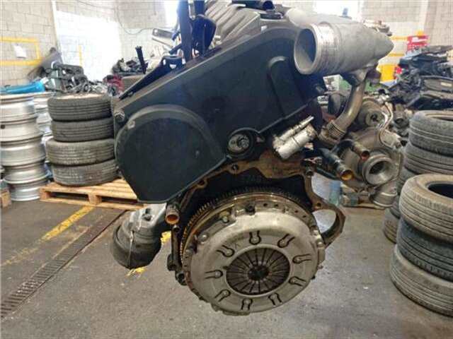 Foto 3ª: Motor Completo Volvo S80 2.5 D [2.5 LTR. - 103 KW TURBODIESEL]