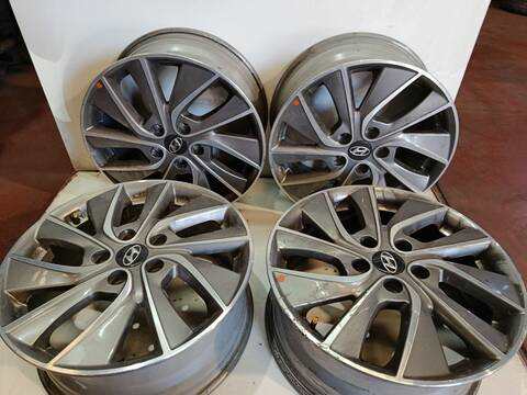 Juego LLantas Hyundai i30 G4LK