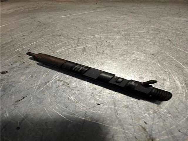 Foto 3ª: Inyectores Nissan NV200 1.5 NV200 FURGÓN COMFORT [1.5 LTR. - 63 KW DCI CAT] [K9K]