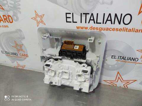 Foto 2ª: Luz Interior Peugeot 208 ACCESS 68CV 50KW [8HR01] (2013)