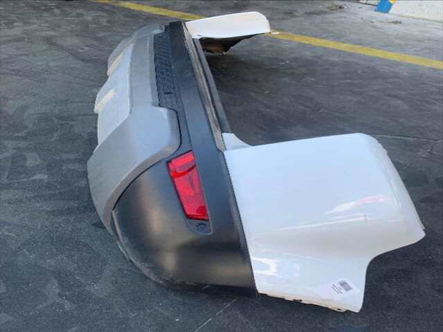 Foto 3ª: Paragolpes Trasero Land Rover Range 2.2 TD4149-152CV 0CV [224DT] (2012)