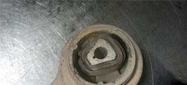 Foto 3ª: Brazo Suspension Delantero Izquierdo Bmw Serie 3 315 318 I [N43B20A]