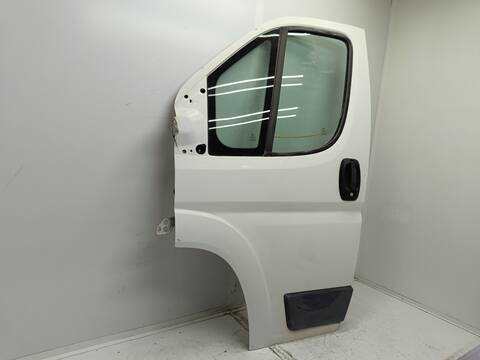 Foto 3ª: Puerta Delantera Izquierda Peugeot Boxer HDI 330) 101CV 74KW CAJA CERRADA [P22DTE] (2007)