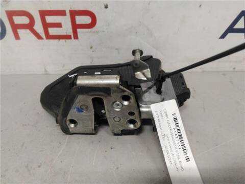 Cierre Centralizado Trasero Derecho Toyota Corolla 2.2 D-4D SPORT [2.2 LTR. 130KW D-CAT]