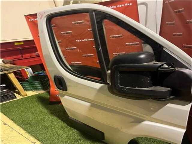 Foto 4ª: Puerta Delantera Derecha Citroen Jumper 30 L1H1 BLUEHDI 110 BLUE-HDI FAP 110CV 81KW FURGON