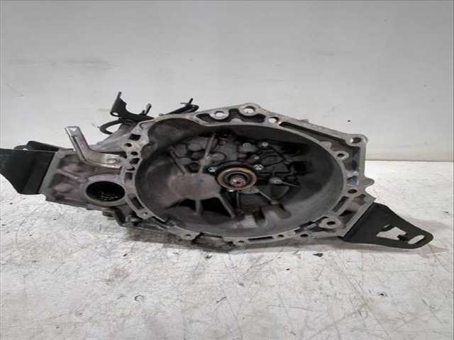 Foto 2ª: Caja Cambios Toyota Auris 1.33 DUAL-VVTI NRE150_) 101CV [1NR-FE] (2006)