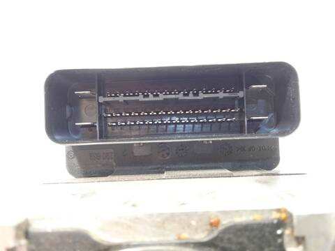 Foto 4ª: Abs Mercedes Clase C 160 C 180 CGI BLUEEFFICIENCY 204.349) COUPE 156CV 115KW [271820] (2012)