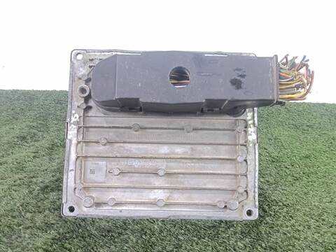 Foto 2ª: Centralita Motor ECU Ford Fiesta 1.4 16V 80CV 59KW [FXJB] (2002)