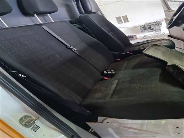 Asiento Delantero Derecho Mercedes Sprinter 310/311/313/314/316 CDI 906.631/633/635/637) 114CV 84KW CAJA CERRADA