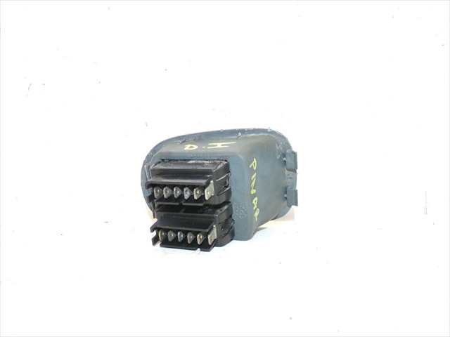 Foto 2ª: Botonera Elevalunas Renault Scenic 1.9 D 1996-1998 [F9Q] (1998)