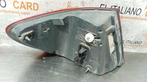 Foto 3ª: Piloto Trasero Derecho Bmw Serie 5 518 520 D 184CV 135KW [N47D20C] (2010)