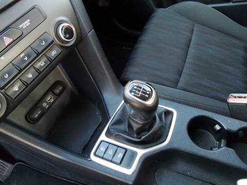 Foto 2ª: Palanca de Cambio Kia Sportage 1.7 CRDI CAT 116CV 85KW [D4FD] (2018)