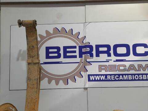 Foto 2ª: Puente Trasero Mitsubishi Montero 2.5 TD 84CV [D/ 4D56] (1983)