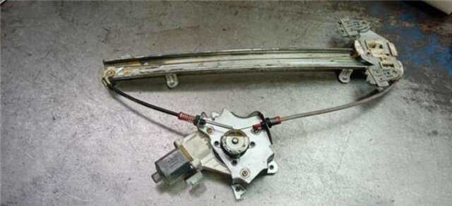 Foto 2ª: Elevalunas Eléctrico Delantero Izquierdo Nissan Micra 1.2 16V [CR12DE]