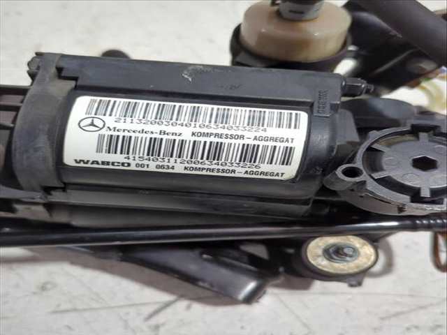 Foto 2ª: Bomba de Suspension Mercedes Clase E 180 E 280 CDI 211.020) 190CV [OM 642.920] (2002)