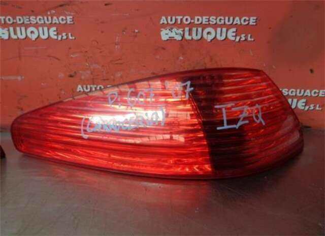 Foto 2ª: Piloto Trasero Izquierdo Peugeot 607 2.7 HDI 24V [UHZ]