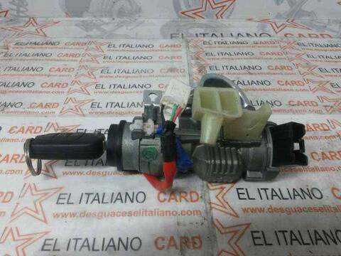 Foto 4ª: Antirrobo Hyundai i30 1.6 CRDI CAT 110CV 81KW (2012)