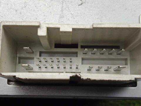 Foto 3ª: Sistema DVD Ford Mondeo 2.5 V6 24V CAT BERLINA 170CV 125KW [LCBD] (2004)